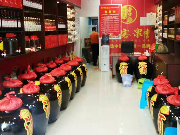 为什么散装白酒如此受欢迎？剑邑酒业土酒坊告诉你