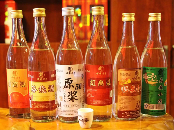剑邑酒业土酒坊告诉你散装白酒和瓶装白酒有什么区别